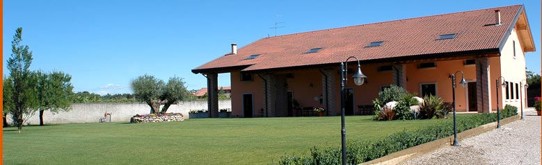 Bauernhof Gardasee,  Agriturismo mit Restaurant in Gardasee